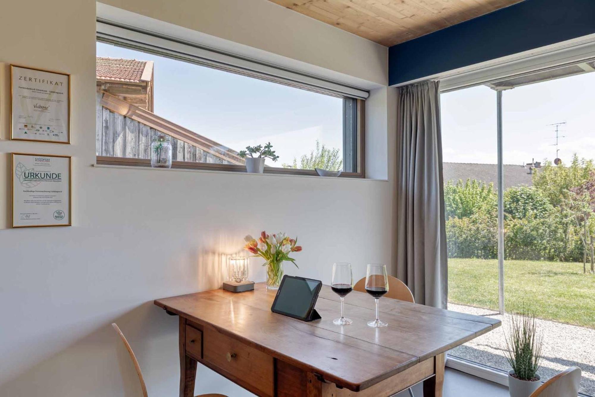Lieblingseck Nachhaltige 5 Sterne Ferienwohnung Direkt Am Chiemsee Gstadt am Chiemsee Eksteriør billede